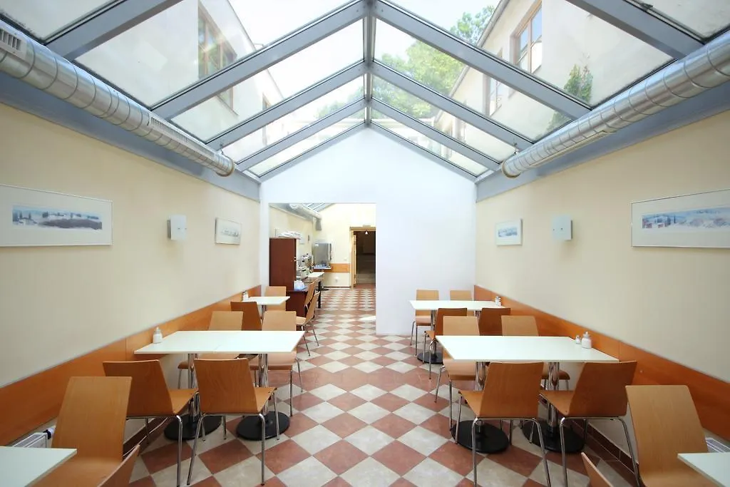 Hotel Claris Прага 3*,  Чехия