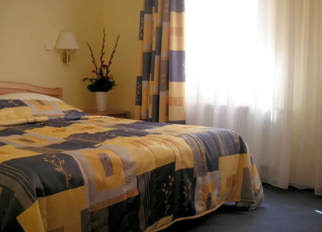 פראג Hotel Claris