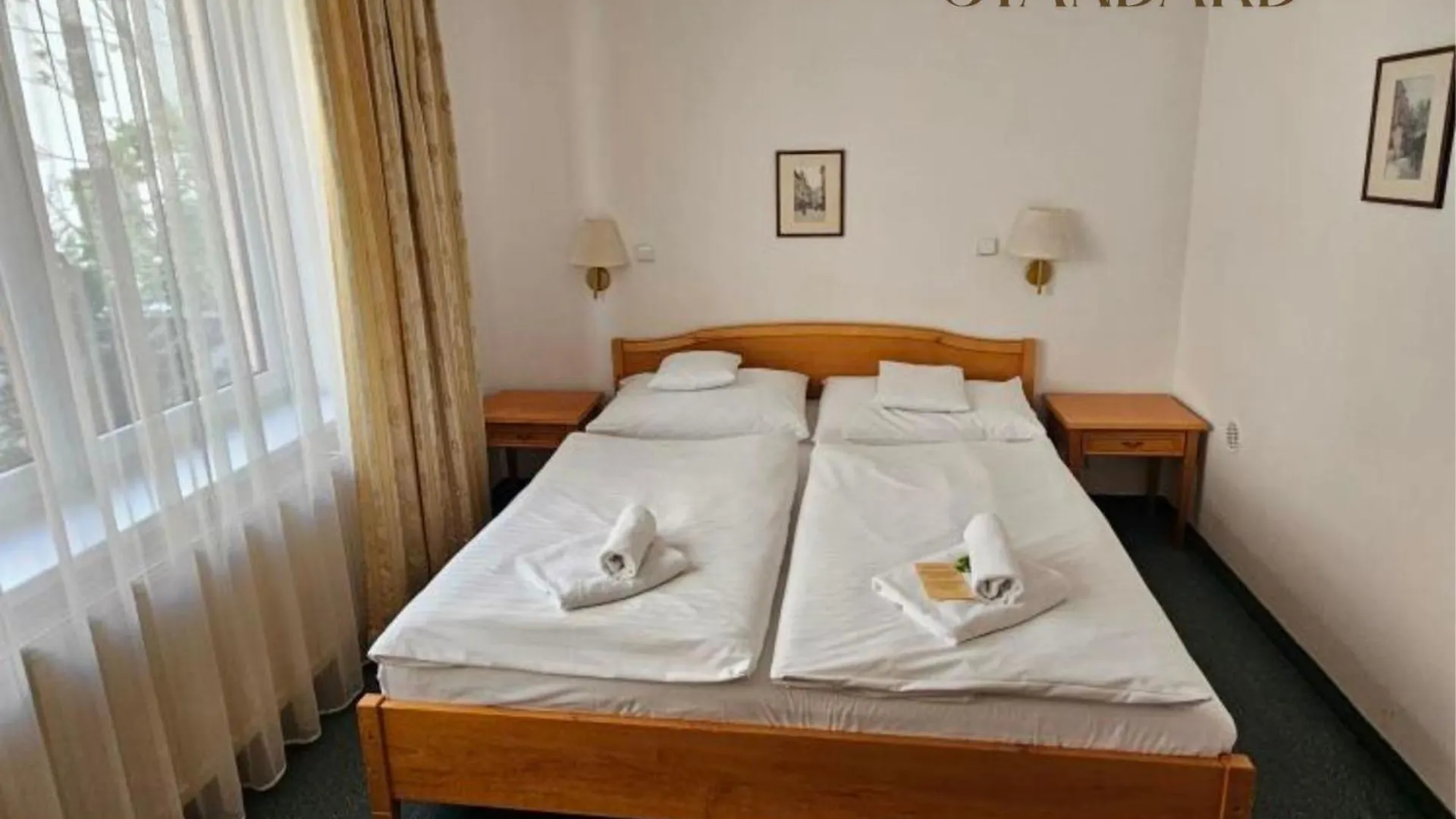 פראג Hotel Claris
